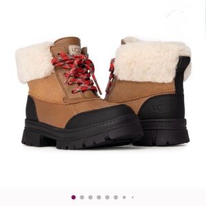 UGG Ashton Addie Kids Brown Boots with Red Laces
